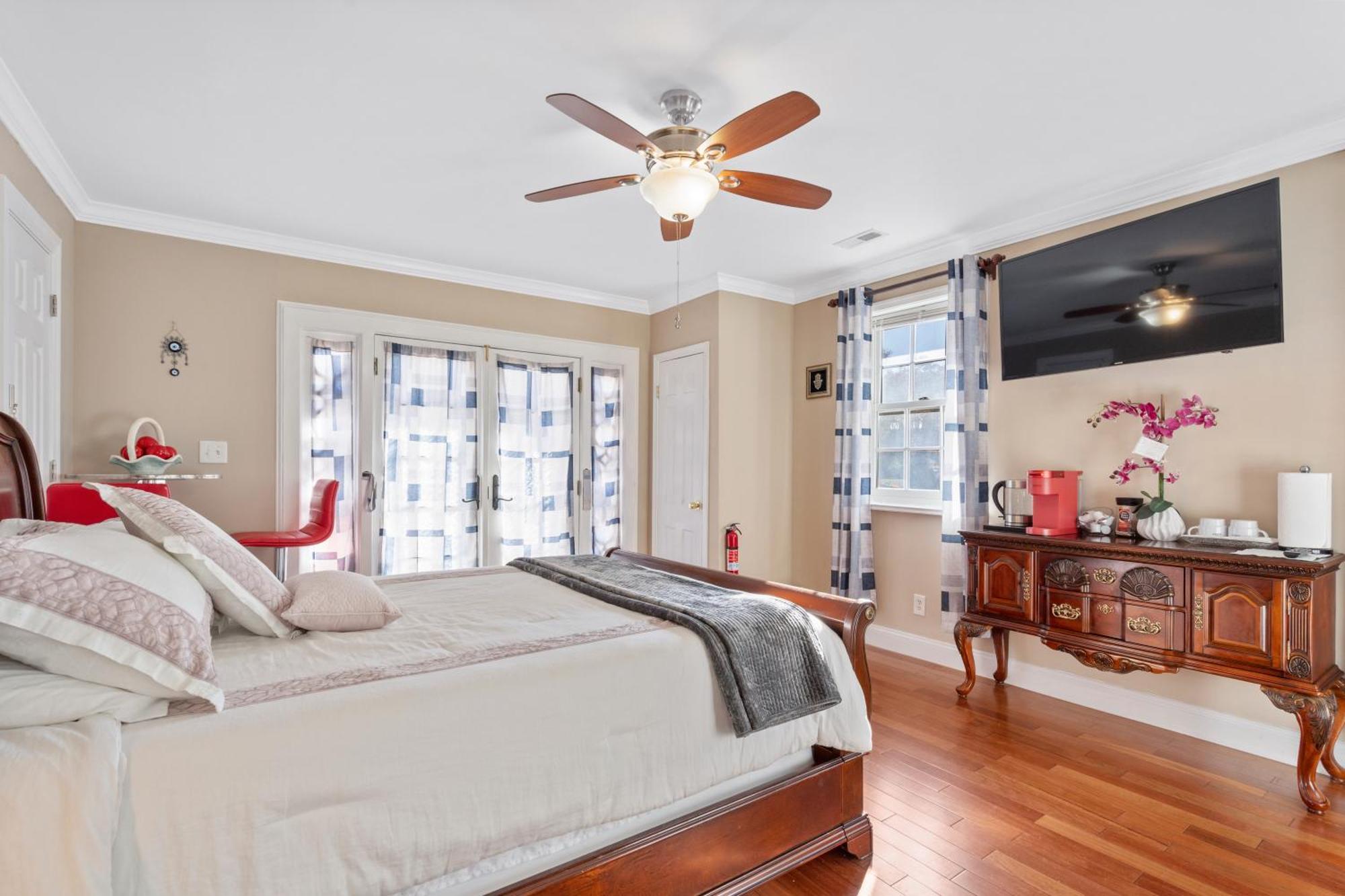 Modern & Comfy Suite Форт Вашингтон Экстерьер фото